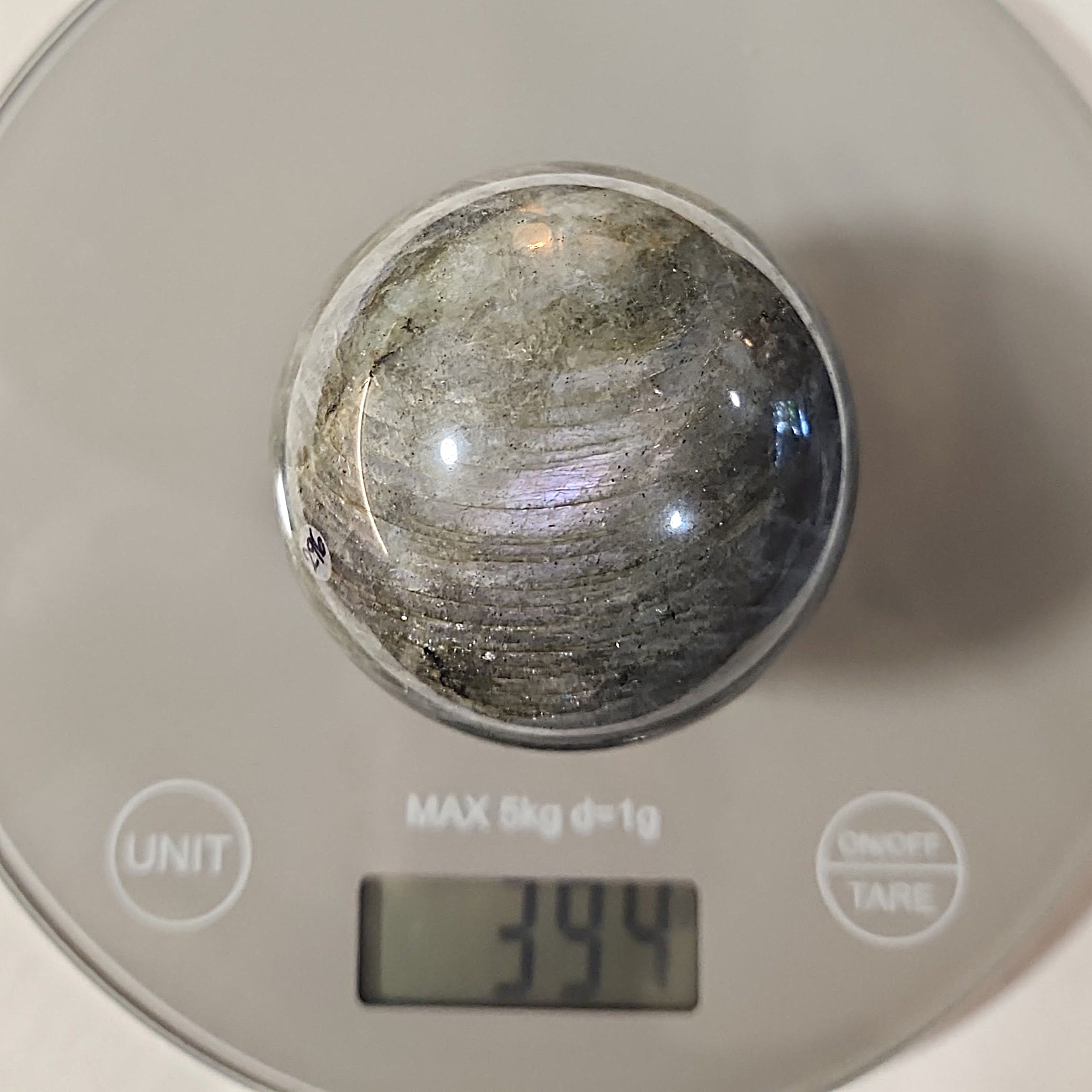 ספירת לברדורייט — פלאש סגול · Labradorite Sphere – תמונה 2