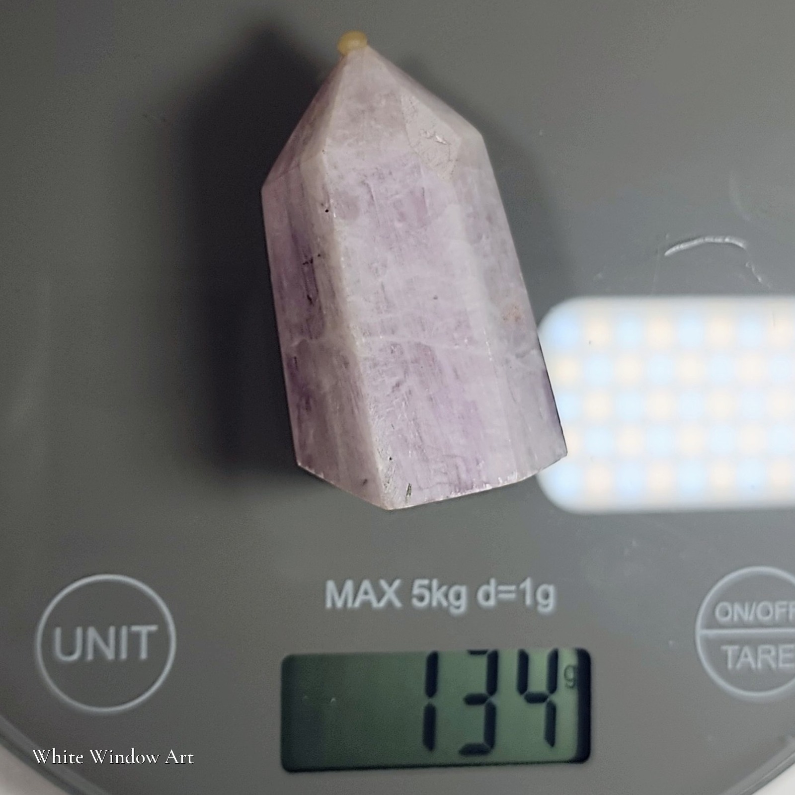 מגדל קונזייט Kunzite מלוטש – תמונה 4