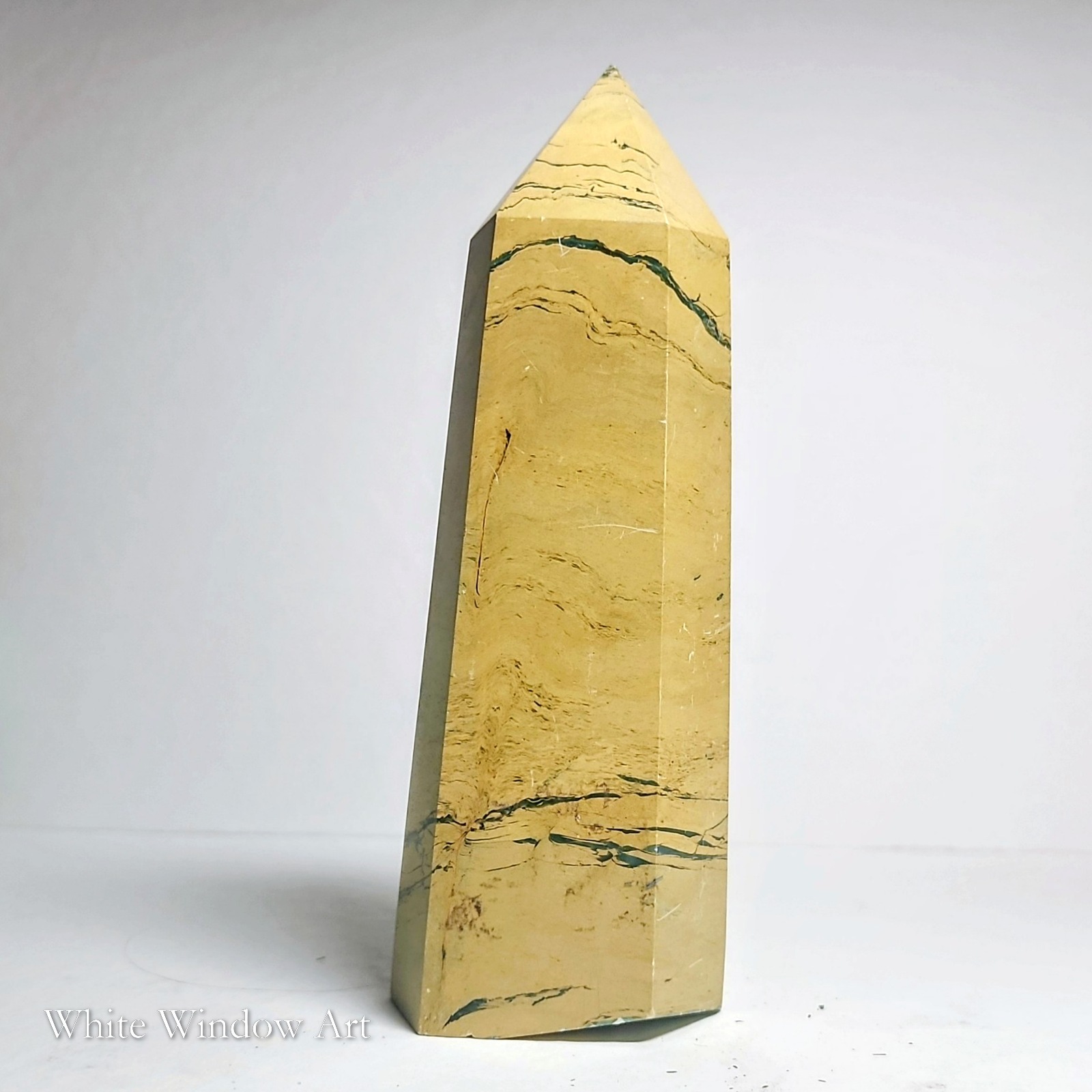 מגדל סרפנטין (ג'ייד צהוב) Yellow Jade Serpentine מלוטש, 13.7 ס"מ – תמונה 2