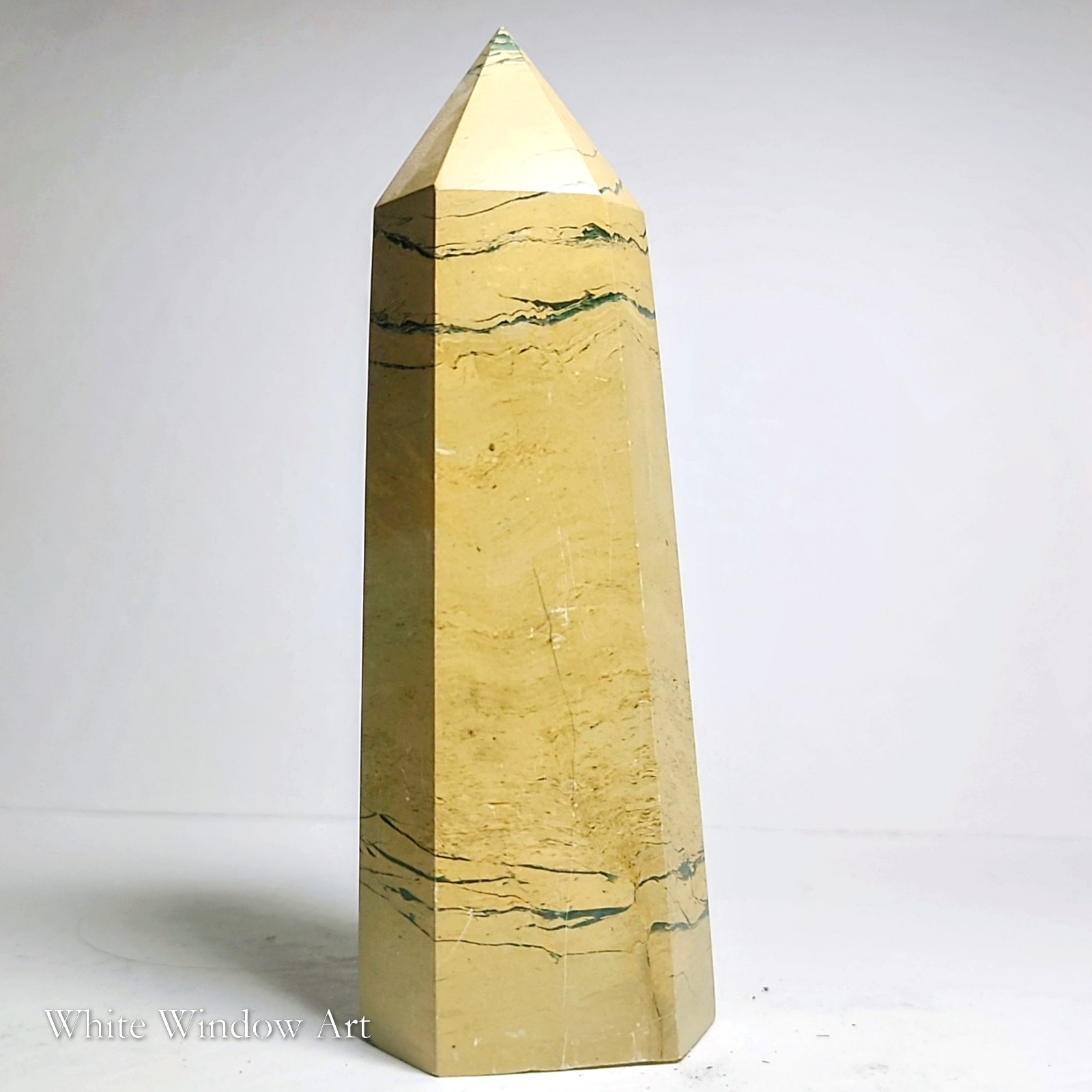 מגדל סרפנטין (ג'ייד צהוב) Yellow Jade Serpentine מלוטש, 13.7 ס"מ – תמונה 3